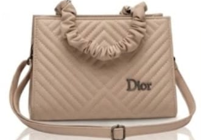 purse_4_chic_beige_quilted_satchel